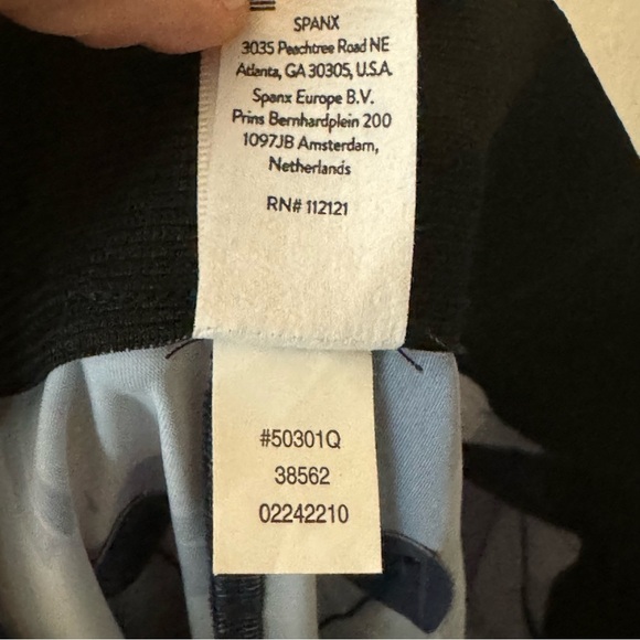 SPANX Kick Flare Sunshine Floret Navy Blue Pull-On Pant Stretch Size XL Petite - Picture 13 of 15